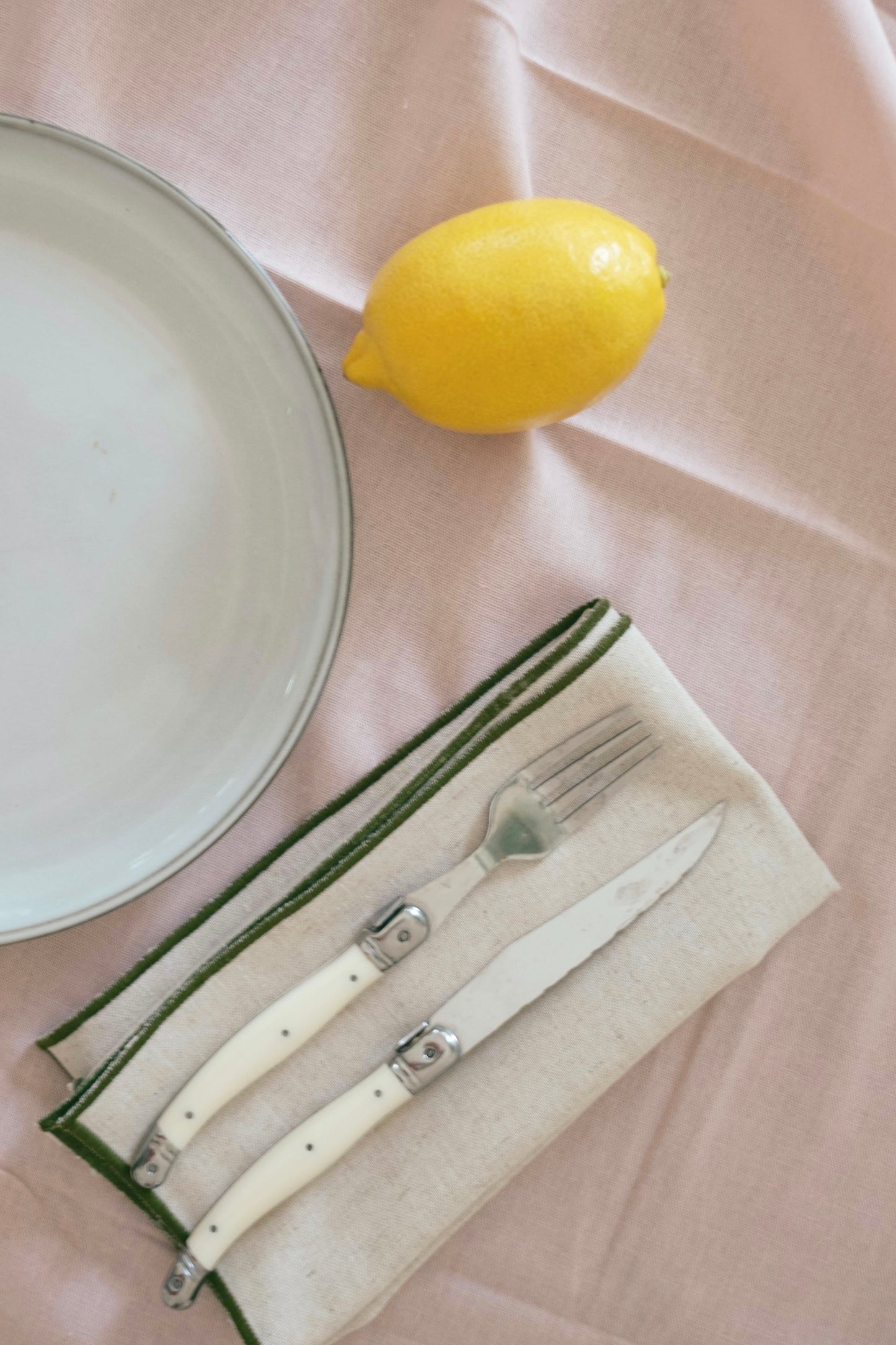 Line Tablecloth - Soft Pink/Cream Piping