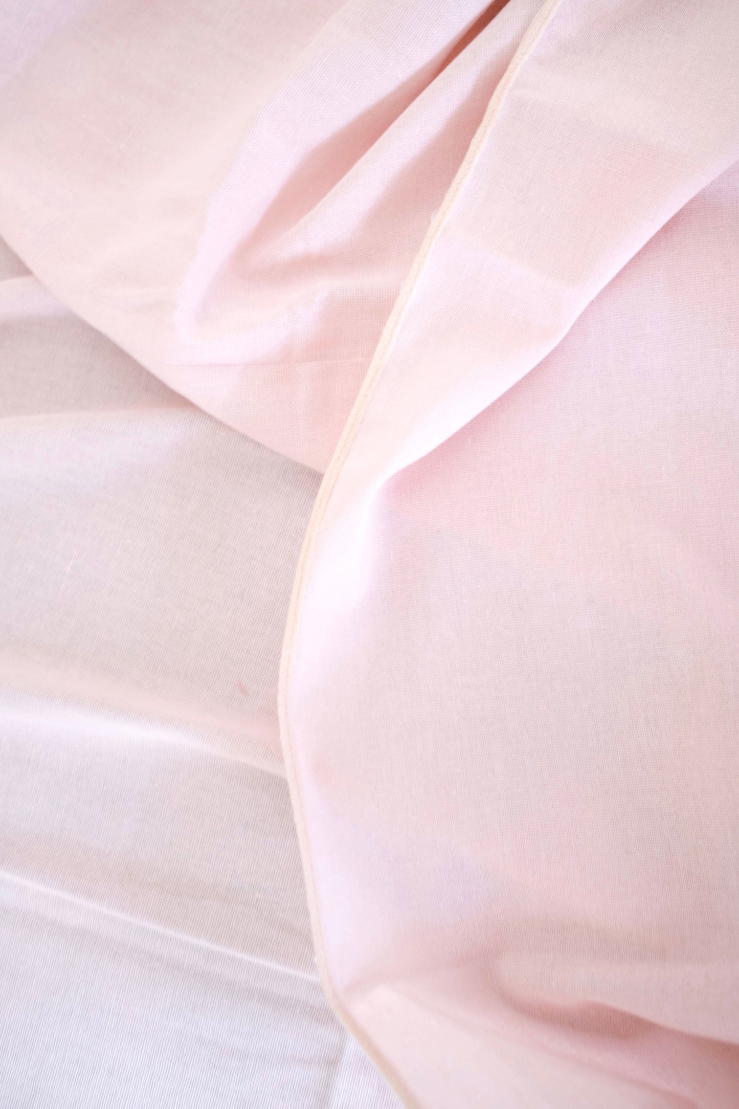 Line Tablecloth - Soft Pink/Cream Piping