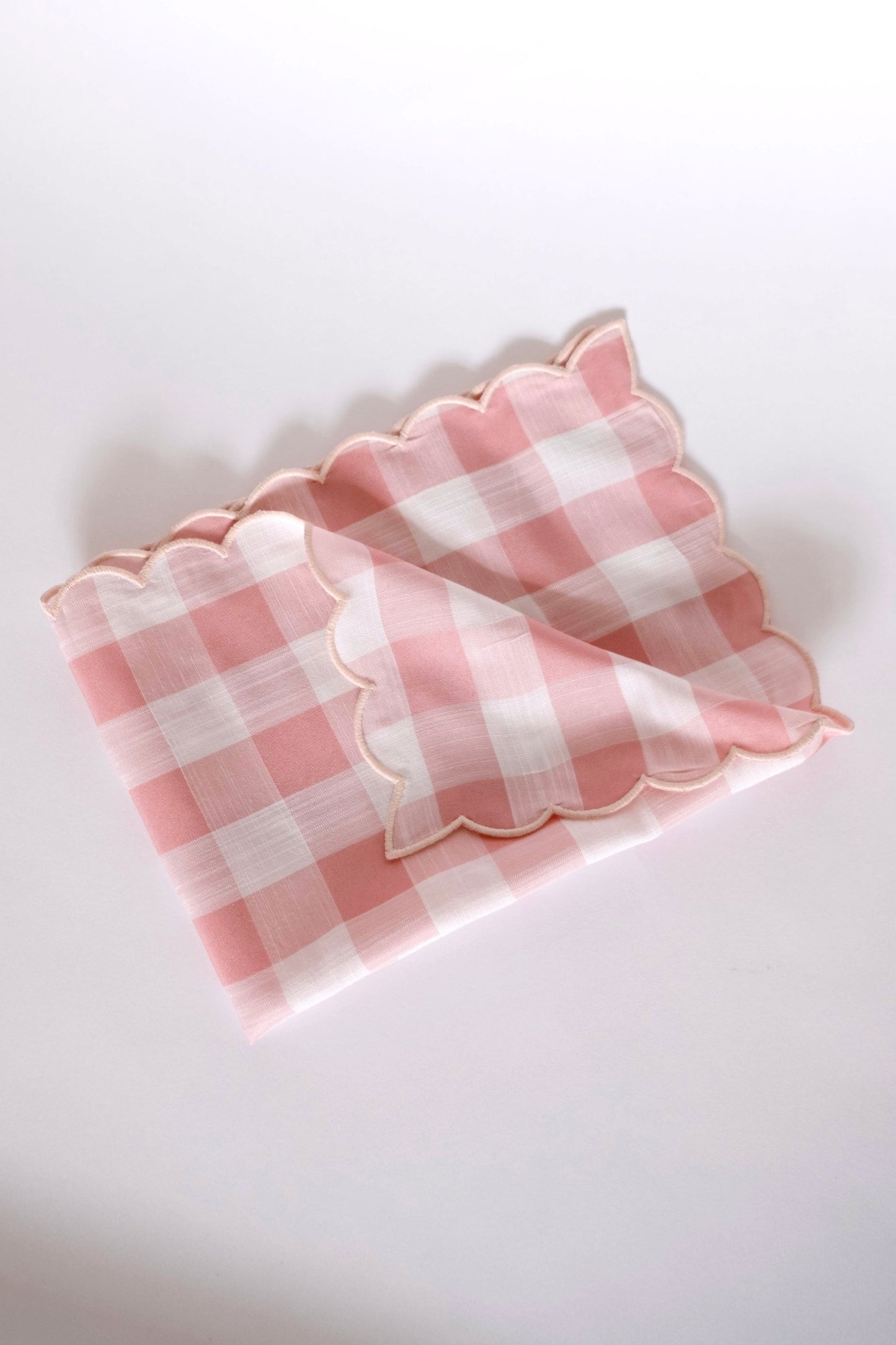 Scallop Napkin - Pink Checker