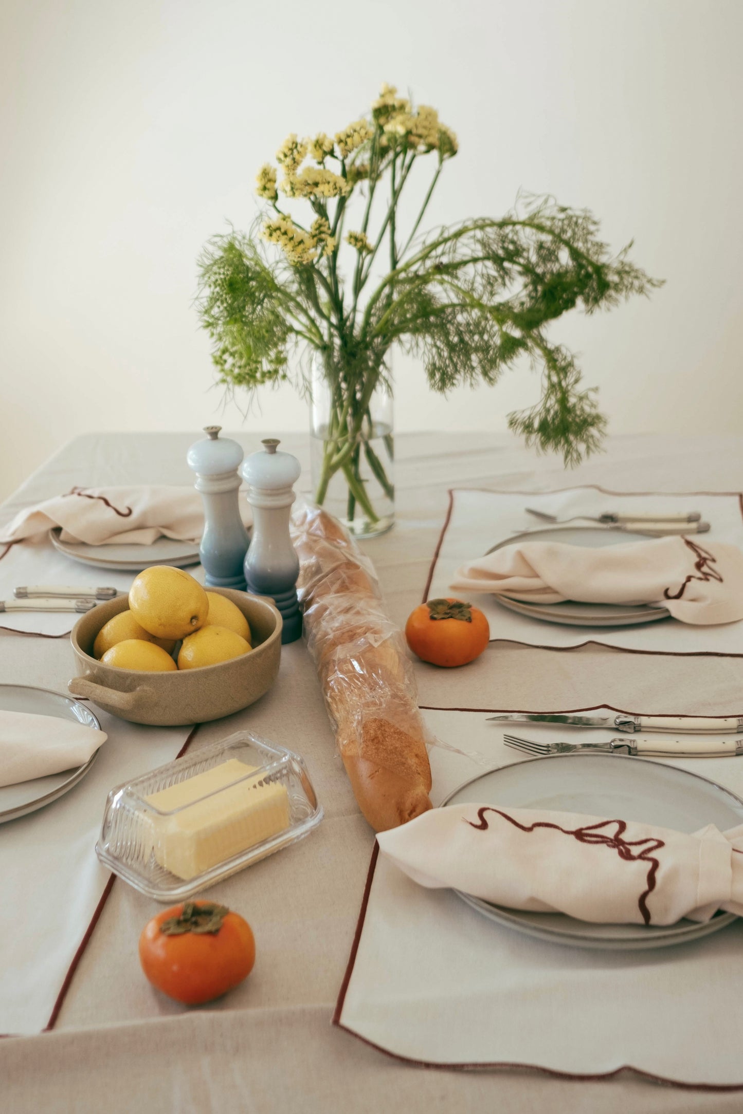 Line Tablecloth - Oatmeal/Cream Piping