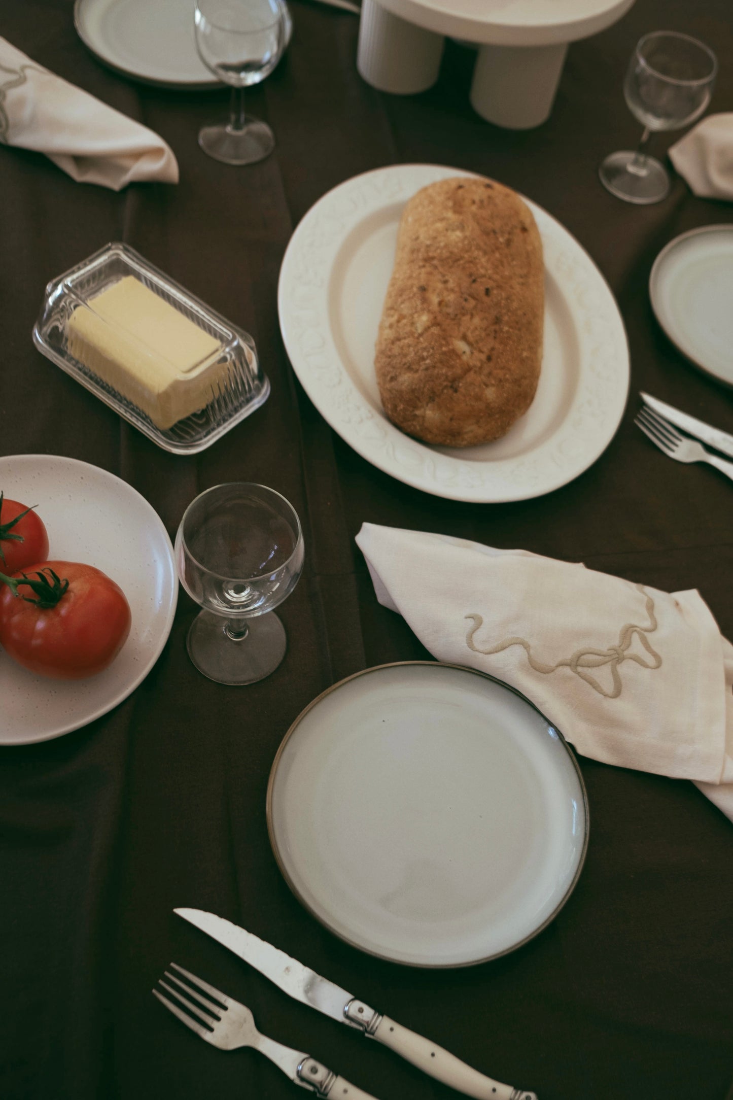 Line Tablecloth - Chocolate/Cream Piping
