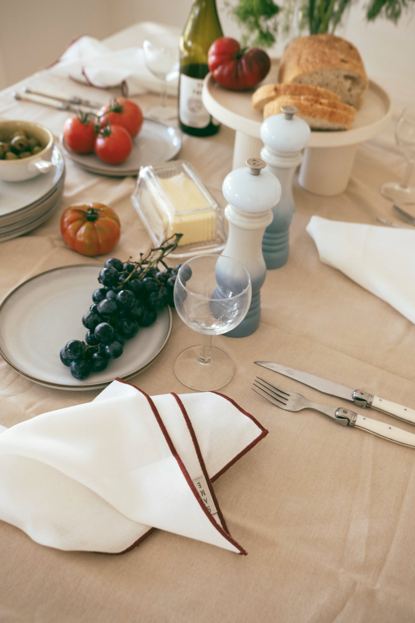 Line Tablecloth - Warm Beige/Cream Piping