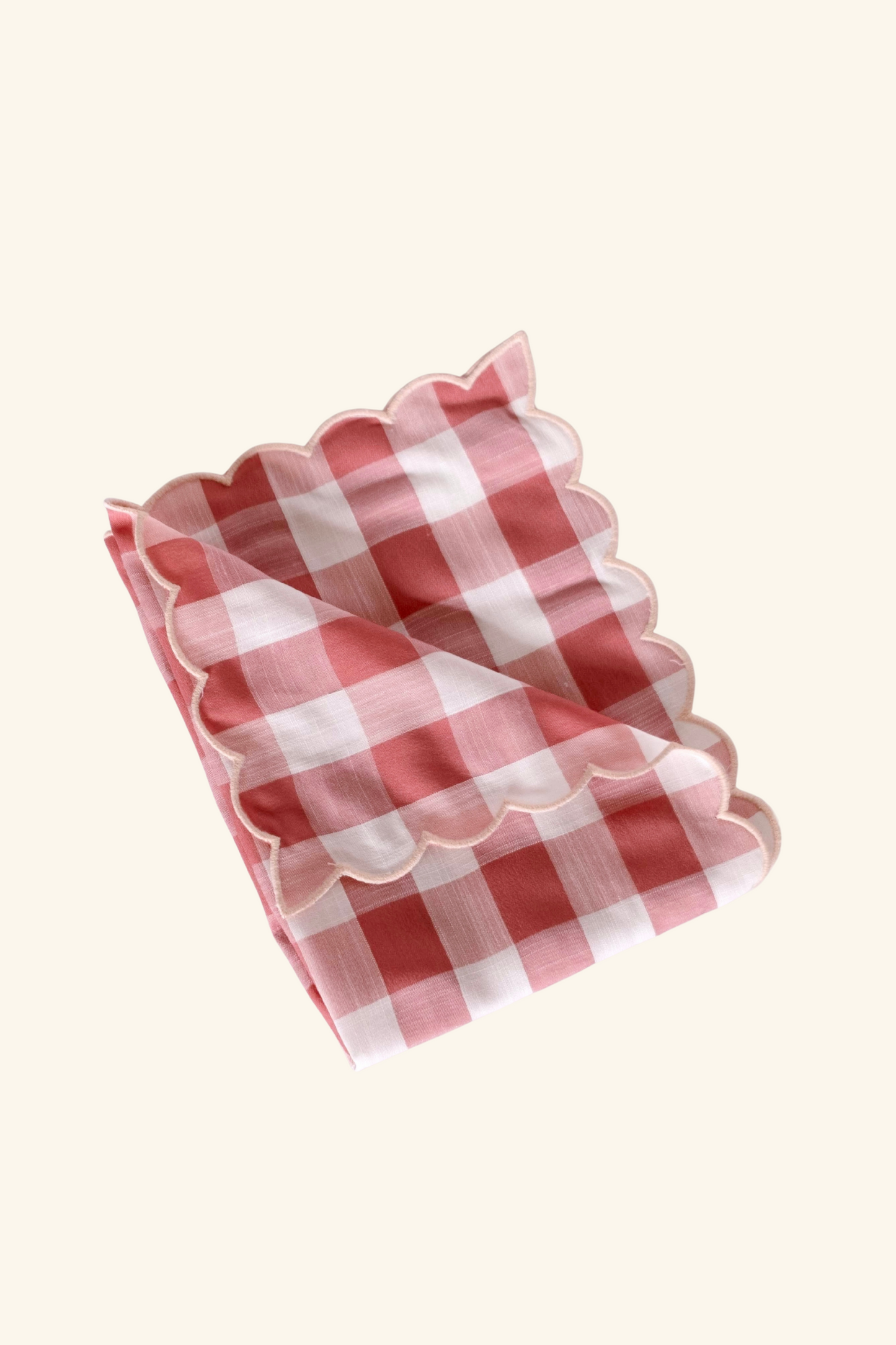 Scallop Placemat - Rose Checker