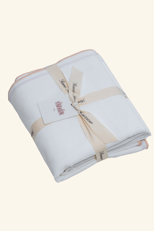 Line Tablecloth - White/Cream Piping