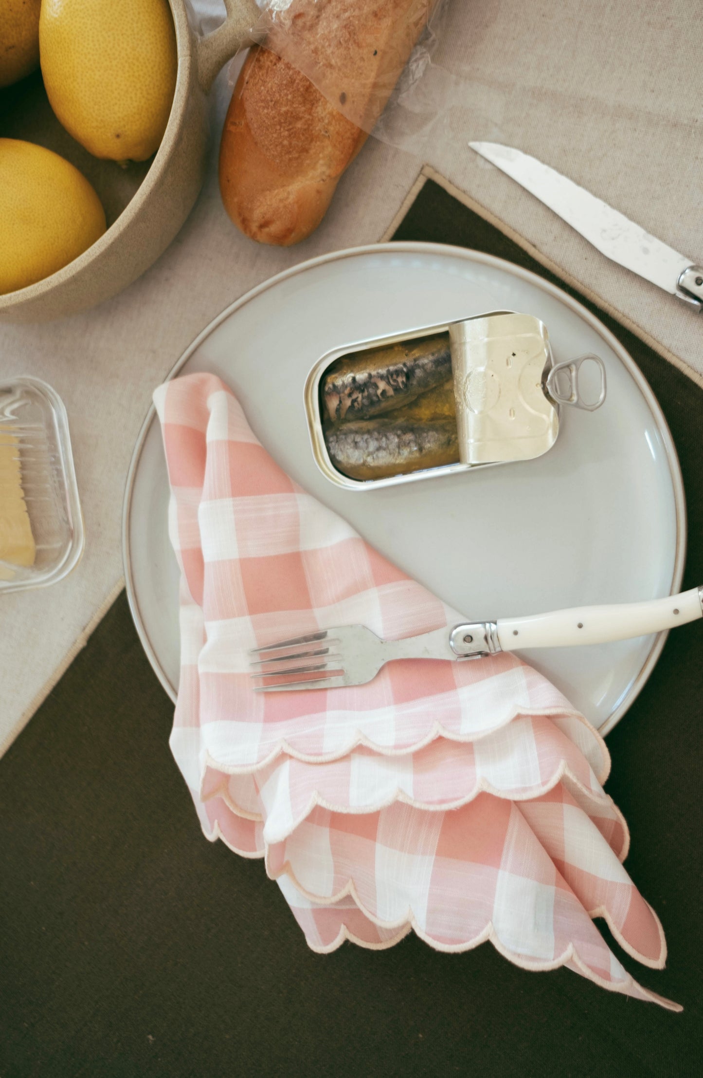 Scallop Napkin - Pink Checker