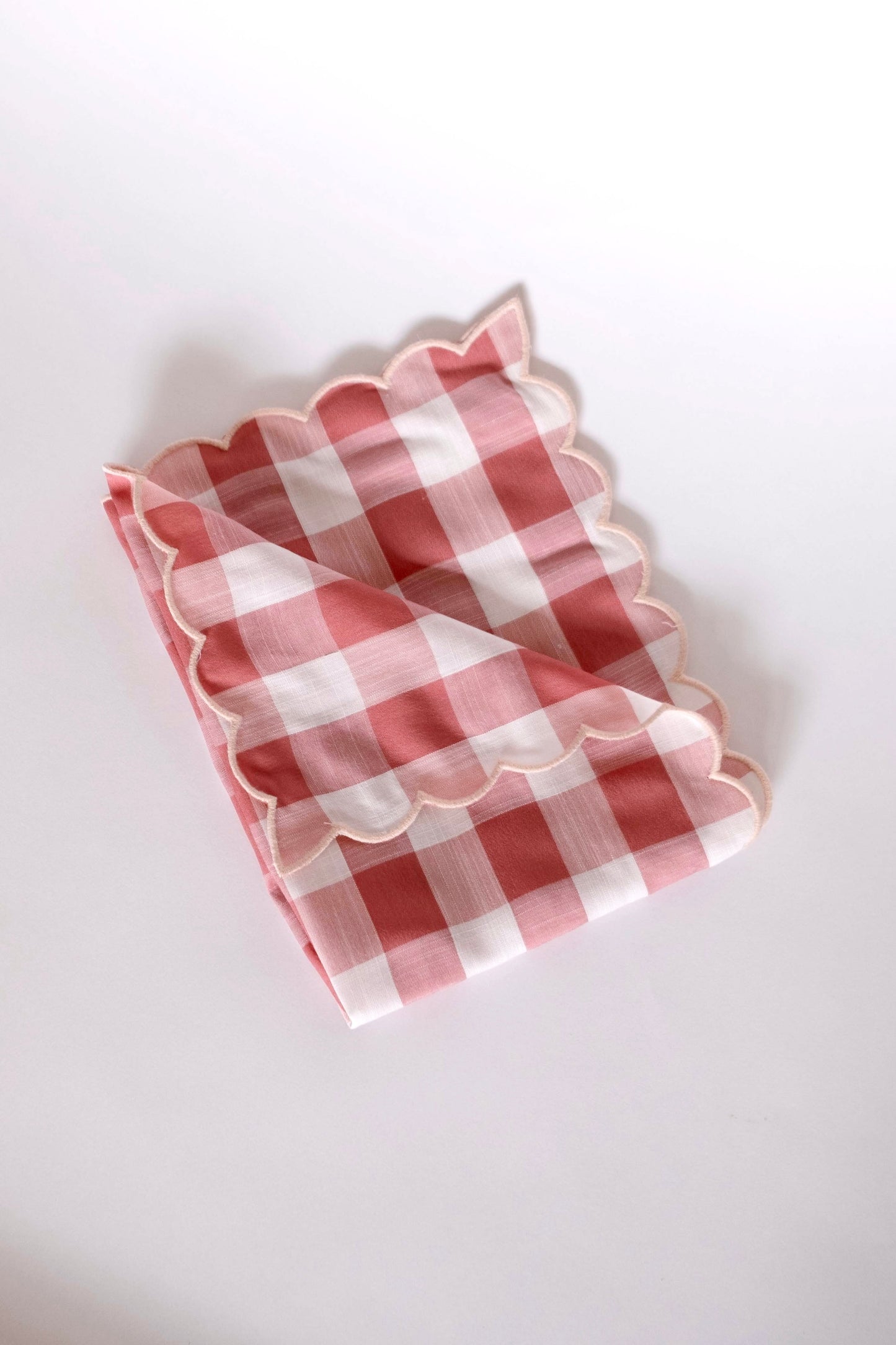 Scallop Napkin - Rose Checker