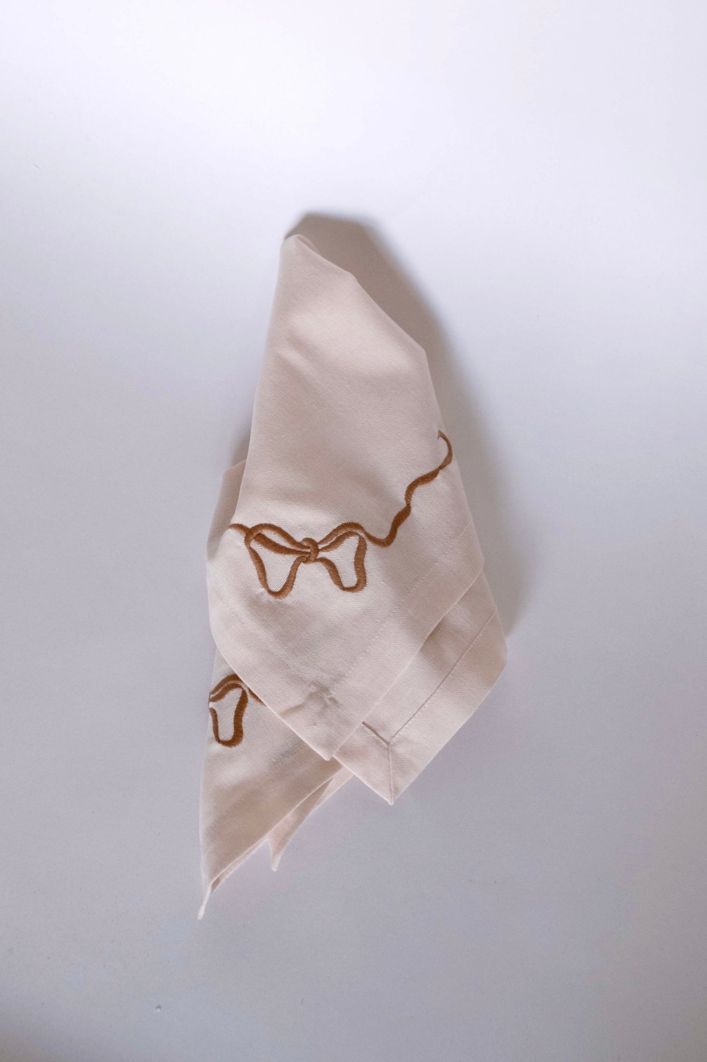 Bow Napkin - Tan