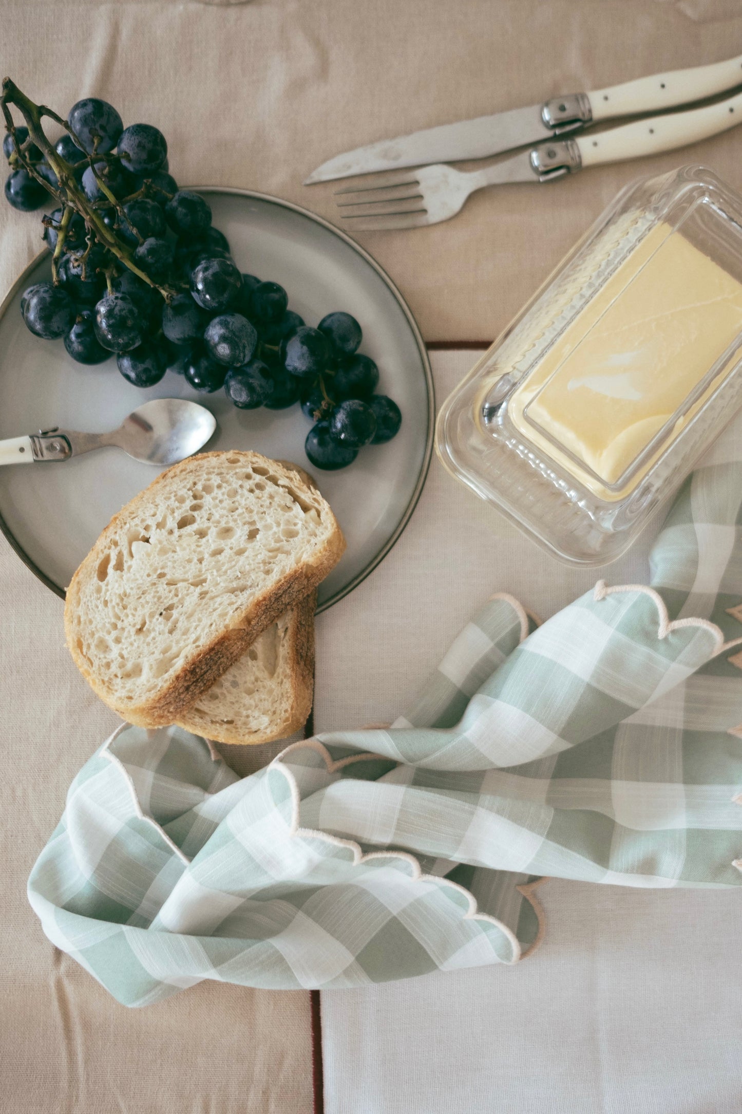 Scallop Napkin - Sage Checker