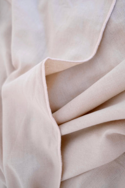 Line Tablecloth - Warm Beige/Cream Piping