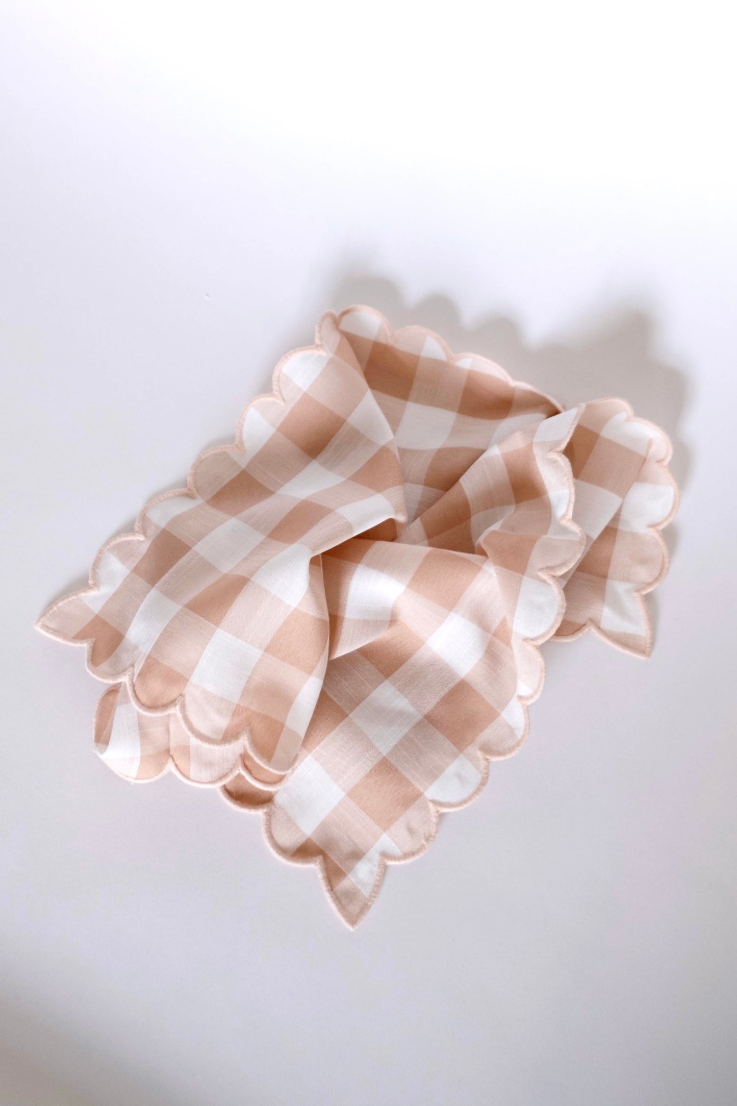 Scallop Napkin - Beige Checker