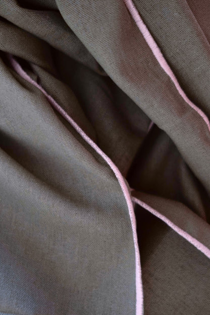 Line Tablecloth - Chocolate/Cream Piping