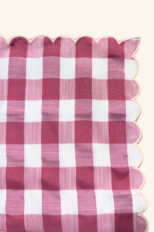 Scallop Placemat - Rose Checker